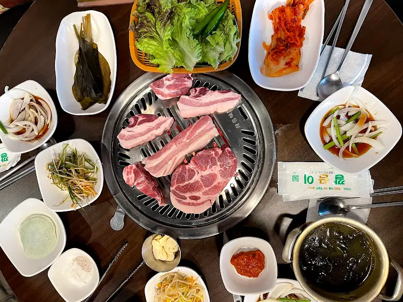 불판 위의 근고기