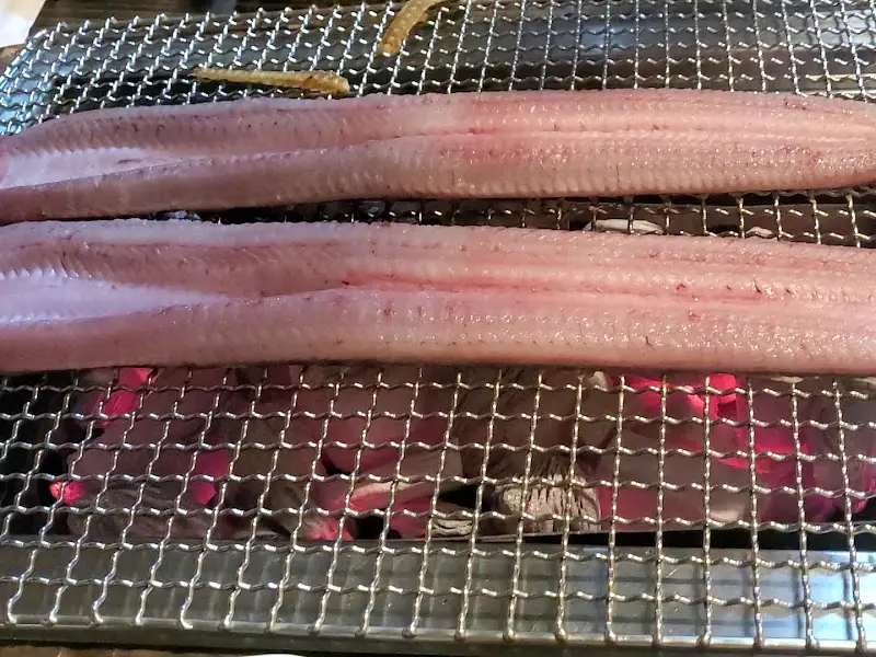 장어 굽는 모습