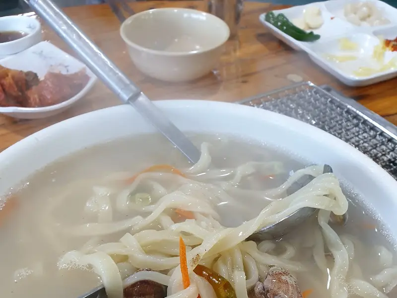 상추, 깻잎 등 신선한 쌈채소