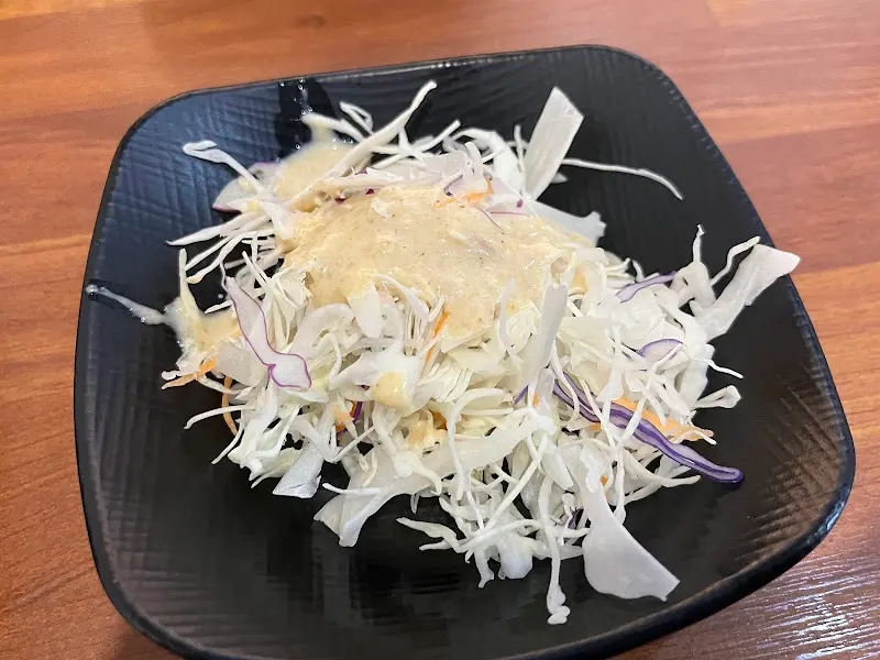 입맛을 돋우는 샐러드