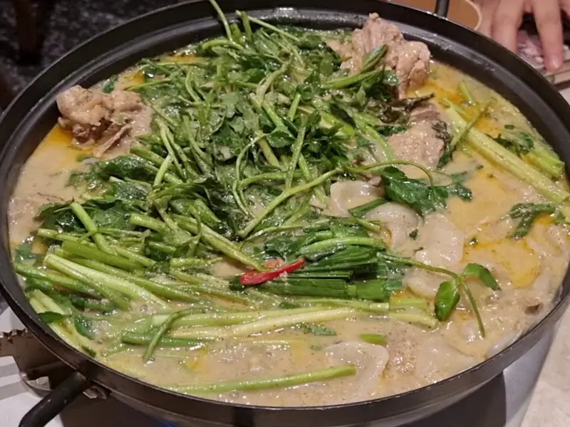 광주식 들깨 오리탕