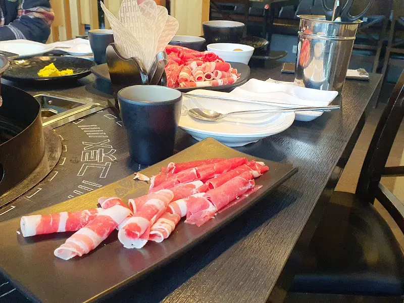 샤브샤브 재료와 소고기