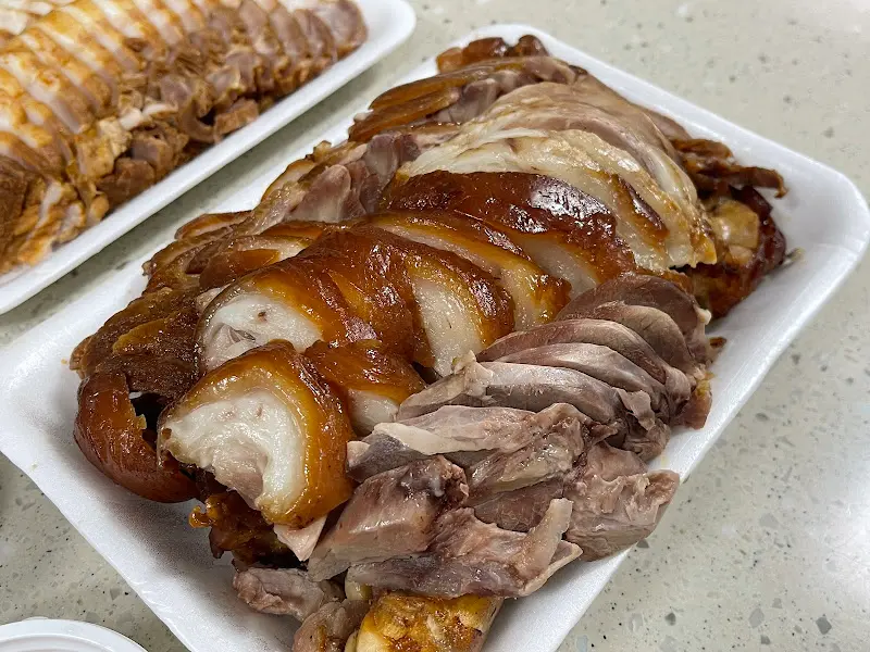 윤기가 흐르는 족발