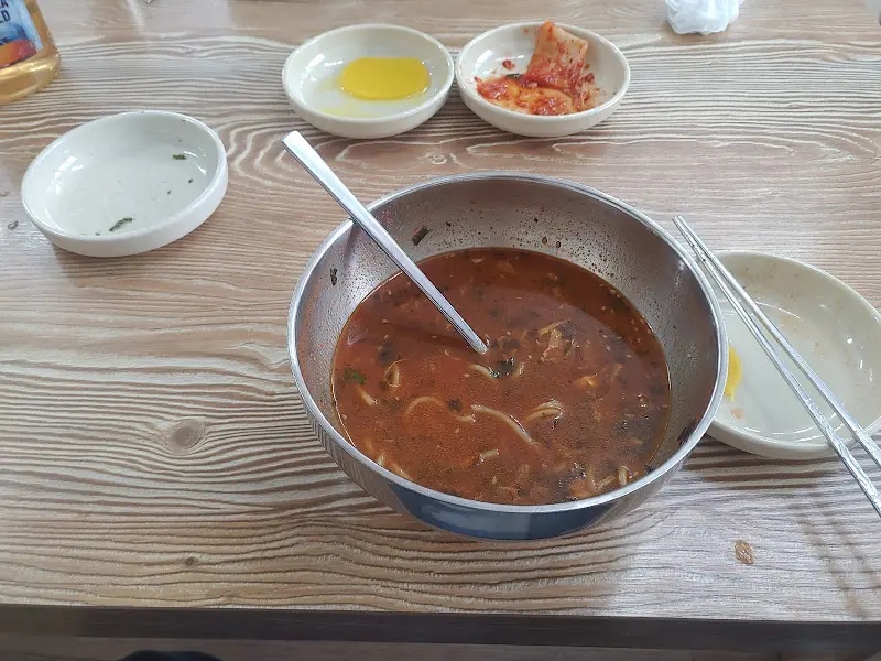 얼큰이 칼국수를 다 먹은 후
