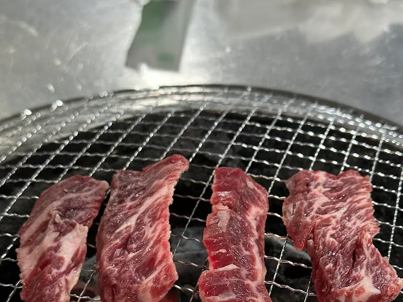 불판 위의 소고기