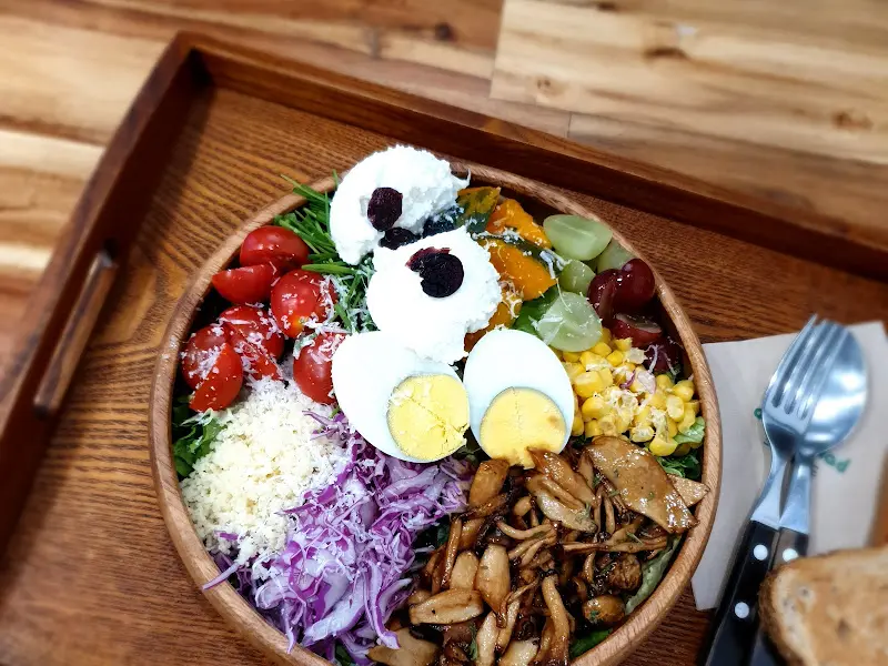 리코타 치즈 샐러드