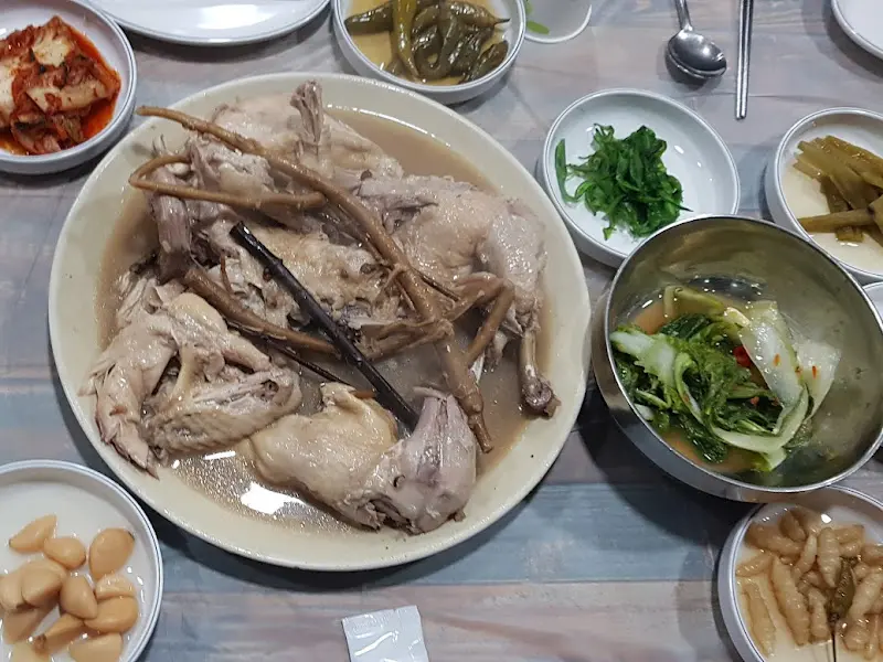 달기약수식당 오리백숙