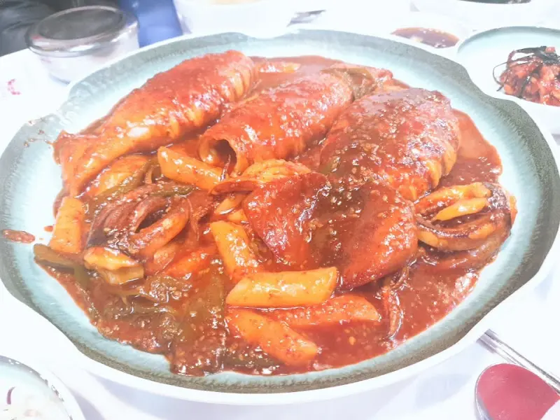 탱글탱글한 오징어조림