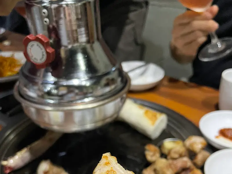 와인과 함께 즐기는 돼지 고기