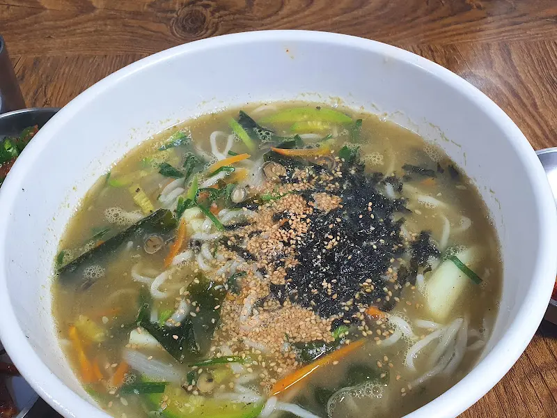 칼국수 한 그릇