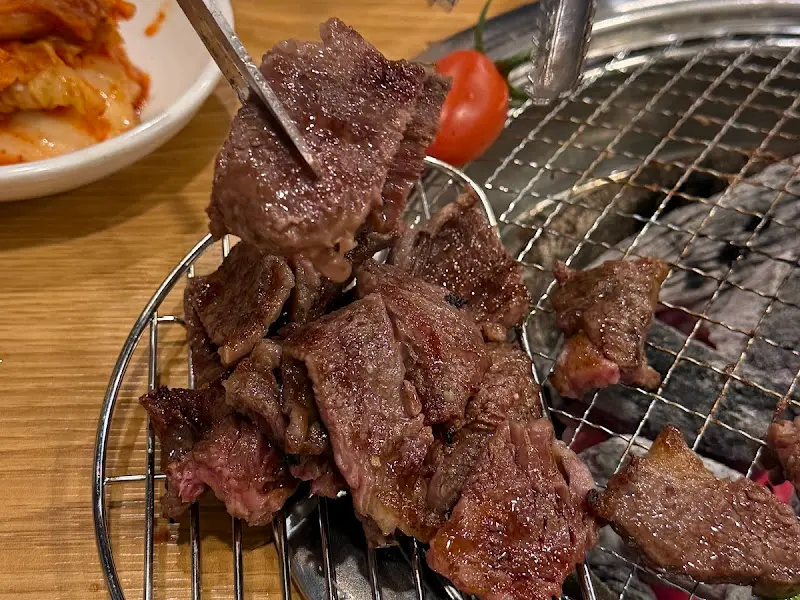 숯불 위에 익어가는 와규