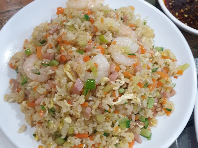 윤기 좔좔 양꼬치