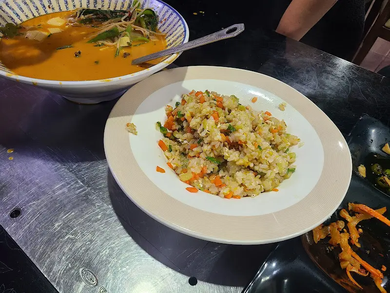 볶음밥도 맛있어 보여