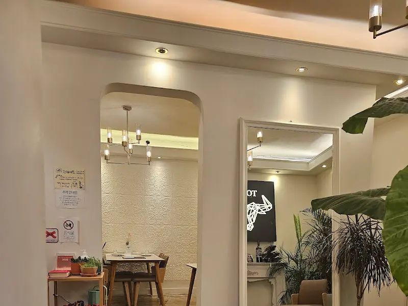 아늑한 분위기의 내부