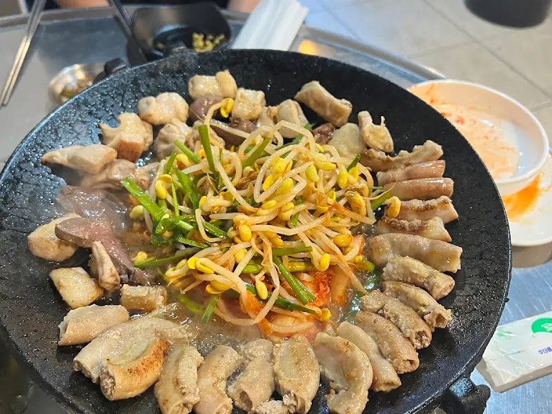 잘 구워진 곱창