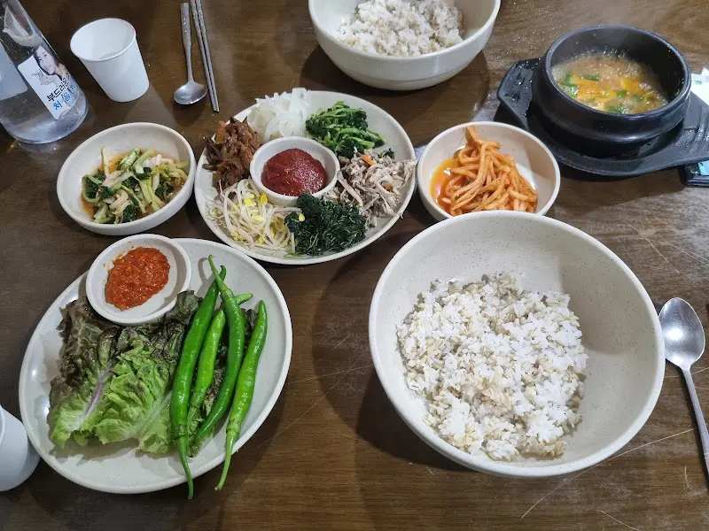 옛날보리밥 비주얼