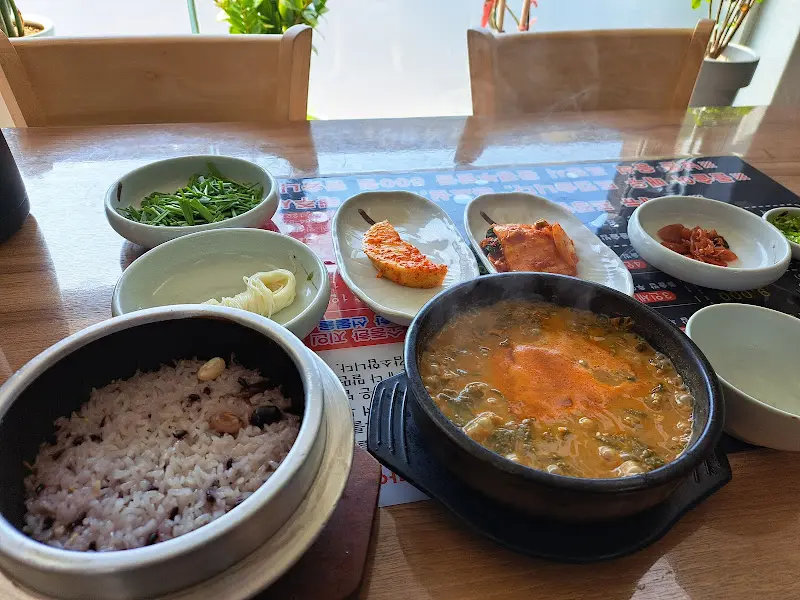 푸짐한 한 상 차림