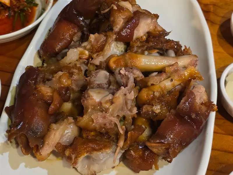 족발의 뼈 부분