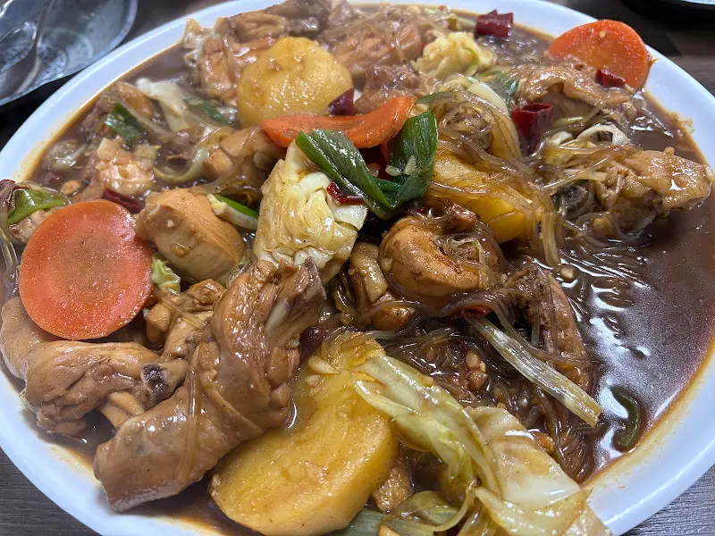 찜닭 한 상 차림