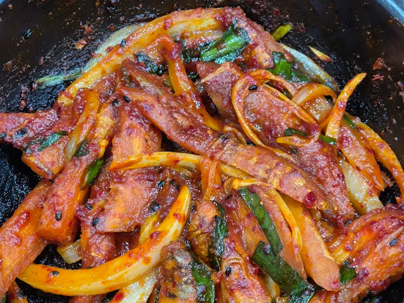 맛깔스러운 더덕구이