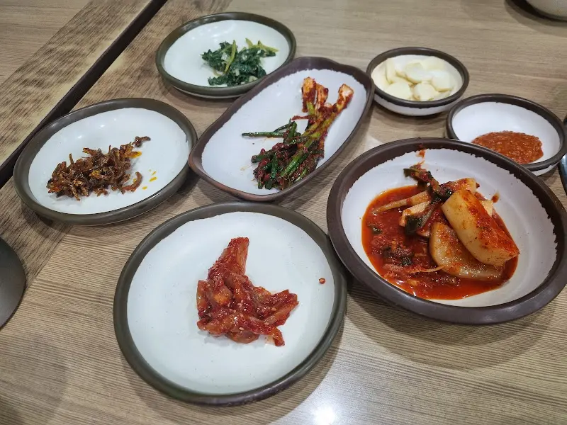 다채로운 밑반찬