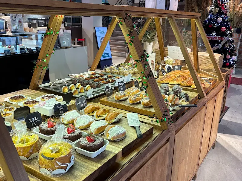 다양한 빵 종류