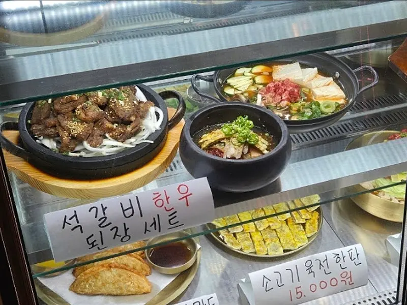 교동면옥 메뉴 모형