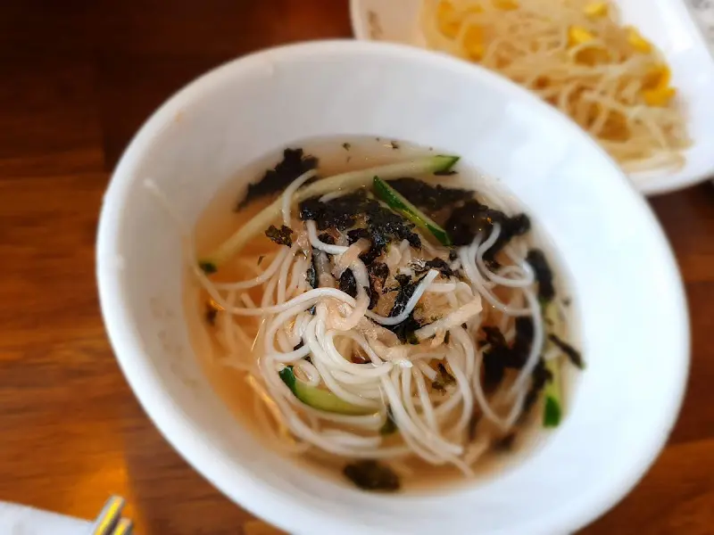 깔끔한 모밀국수