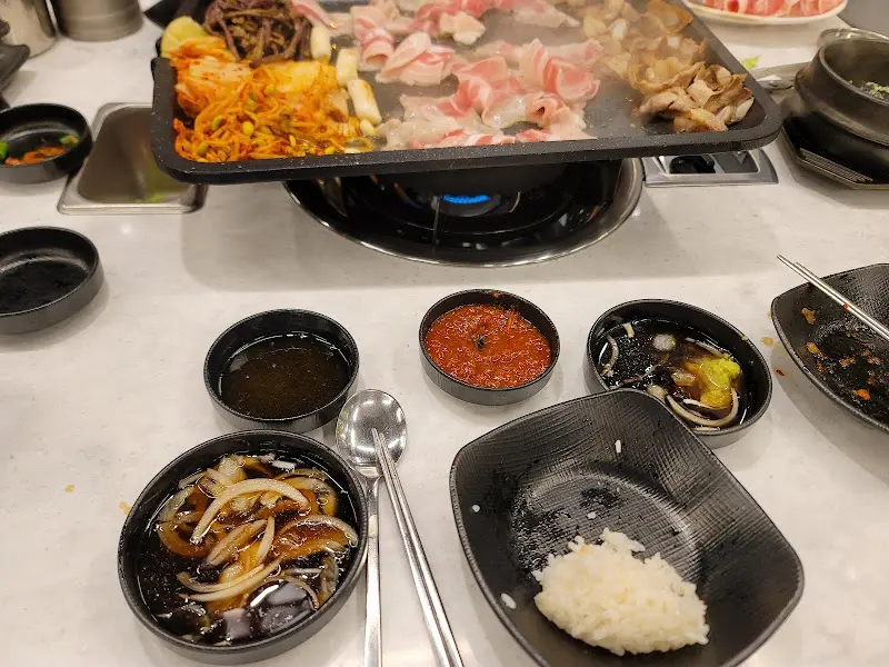 돼지갈비와 구워먹는 채소들