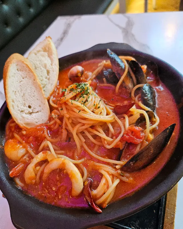 스테이크와 파스타