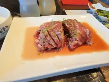 기장 바다를 품은 한우, 일등가 숯불갈비에서 맛보는 황홀경! 여기가 바로 부산 맛집 레전드다