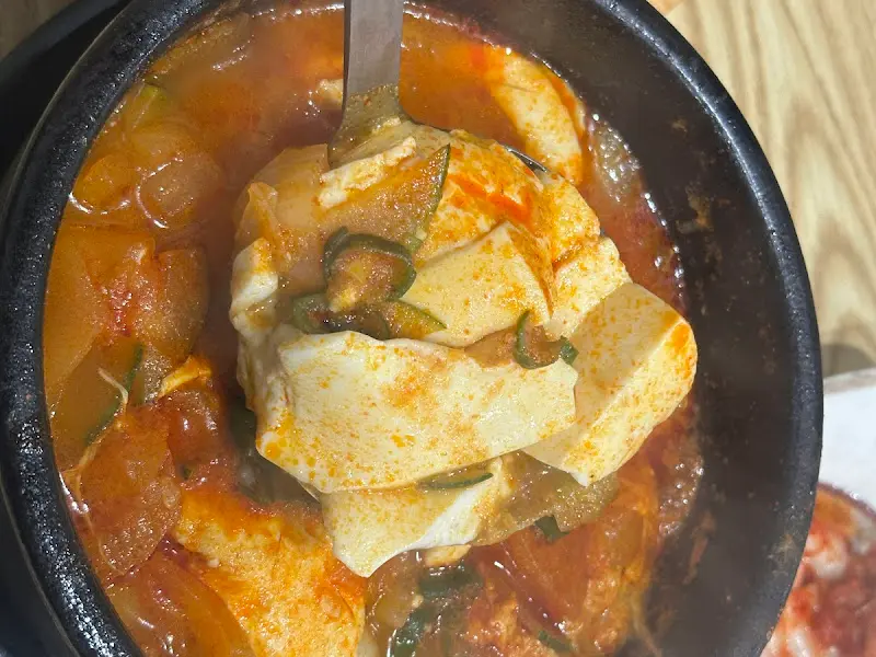 영춘식당 찌개 내용물
