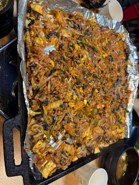 분청마루 볶음밥