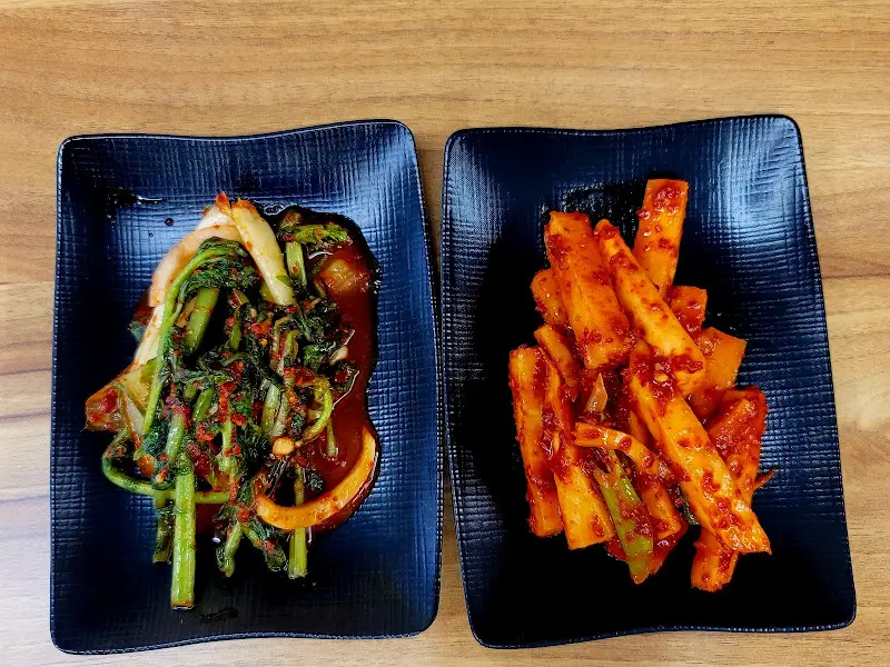 두 가지 종류의 반찬