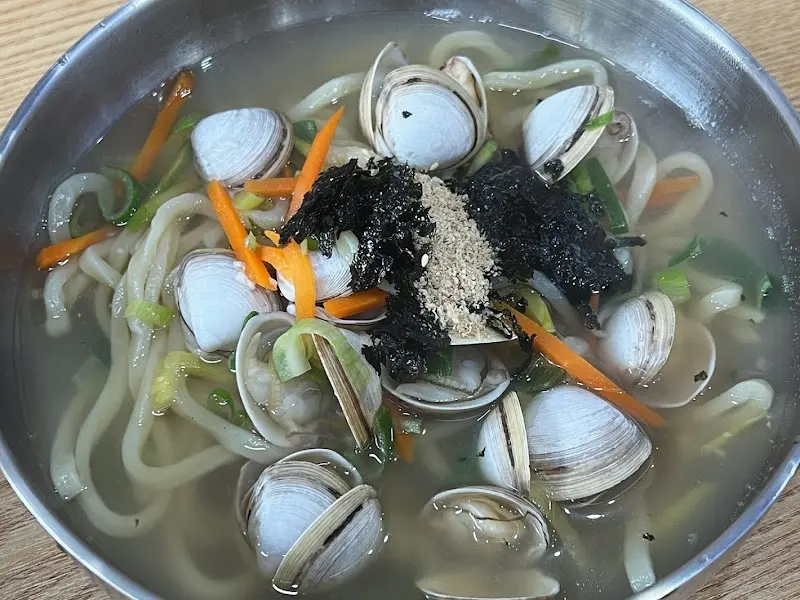 바지락 칼국수