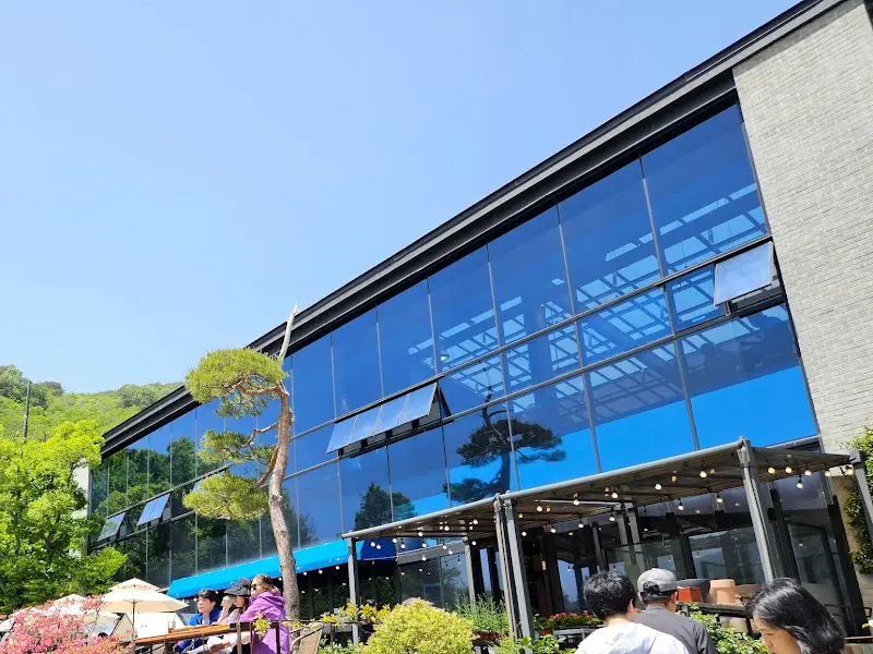 덕동골 건물 외관