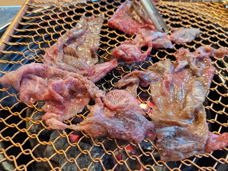 숯불에 구워지는 광양불고기