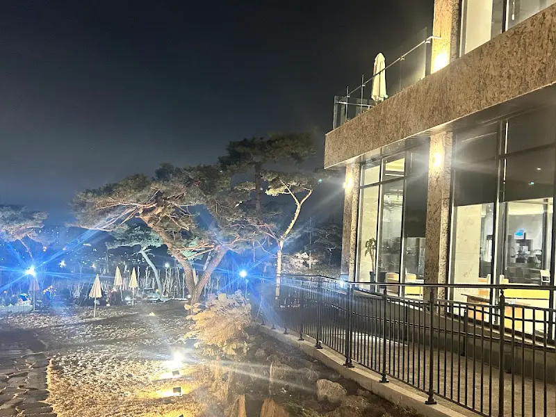 키스톤 스피시즈 야경