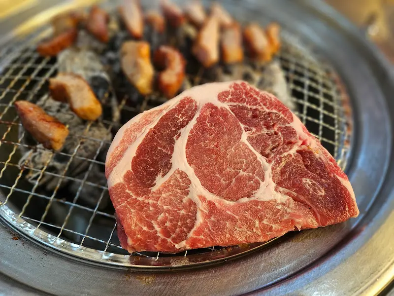 환상적인 마블링의 삼겹살