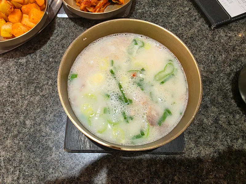 돼지국밥 항공샷