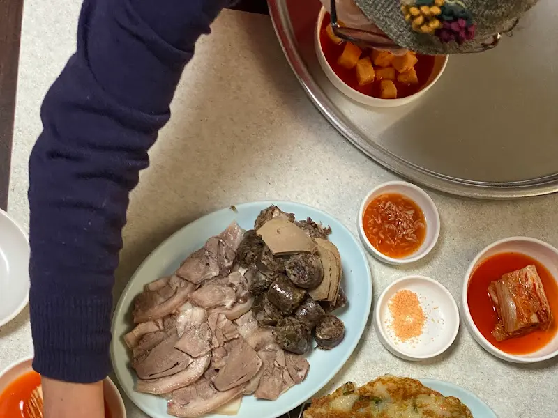 순대와 머릿고기