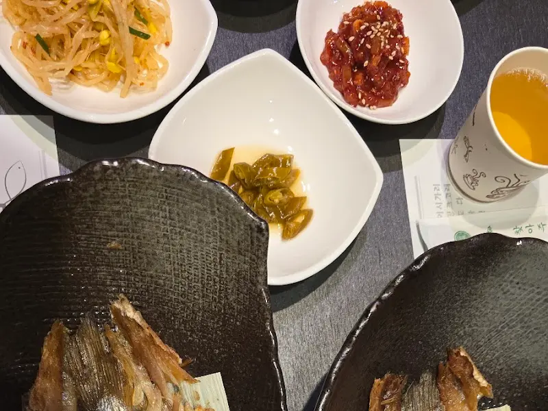 다양한 밑반찬 클로즈업