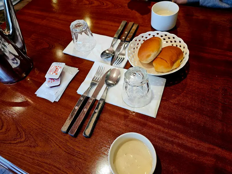 테이블 전체 모습