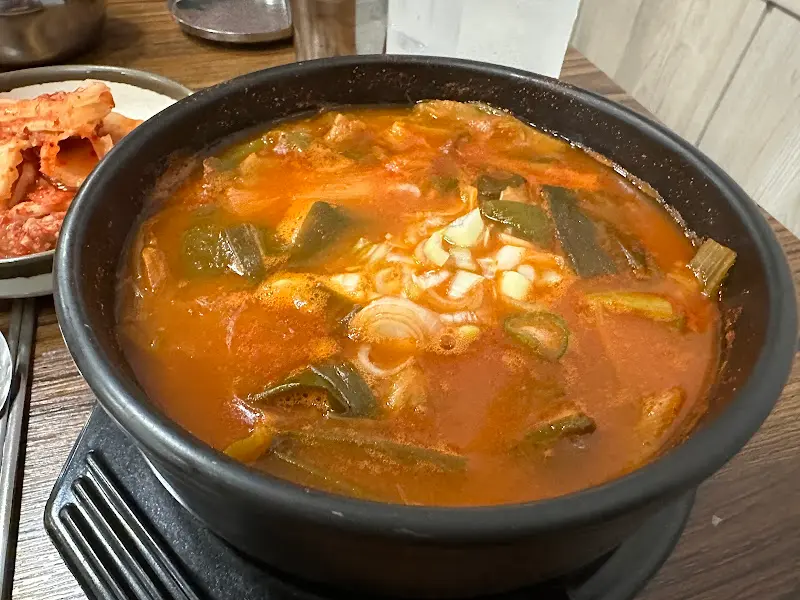 명랑식당 육개장 전체샷