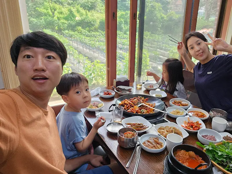 약수터 가족 외식