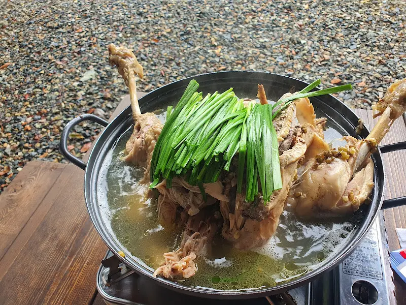 영숙백숙의 한방 백숙