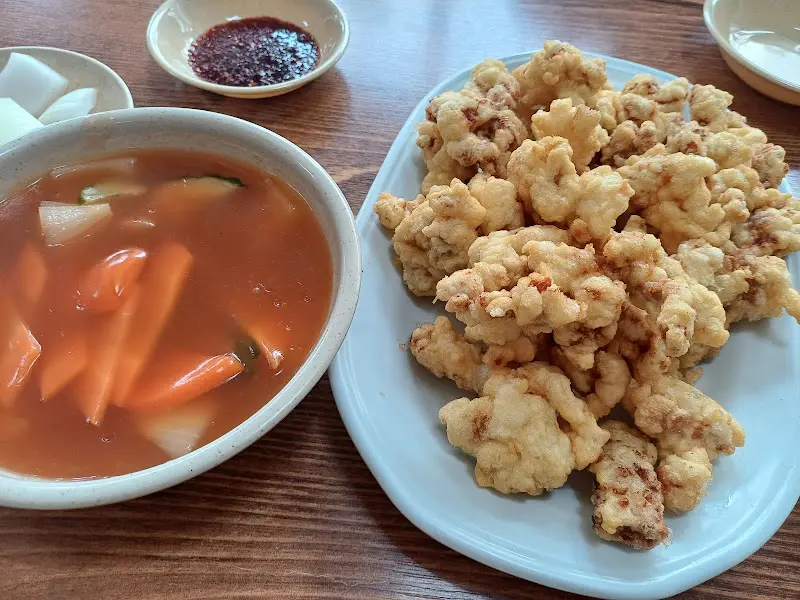 탕수육과 탕수육 소스