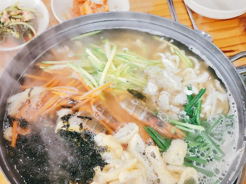 밀터칼국수 메뉴