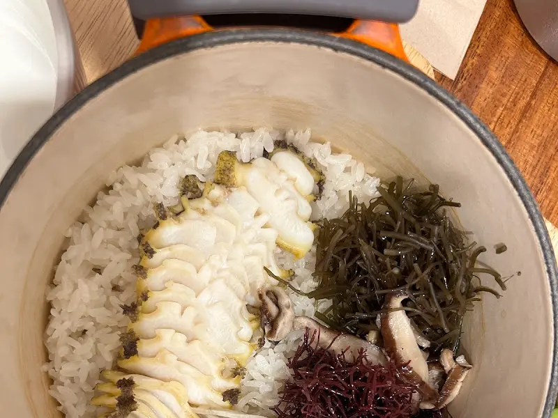 전복 솥밥 클로즈업