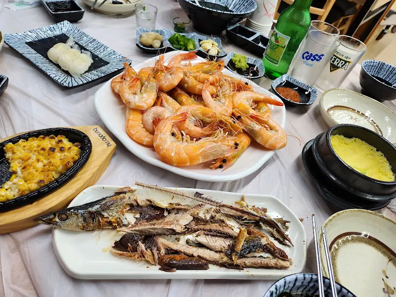 푸짐한 해산물 한 상 차림